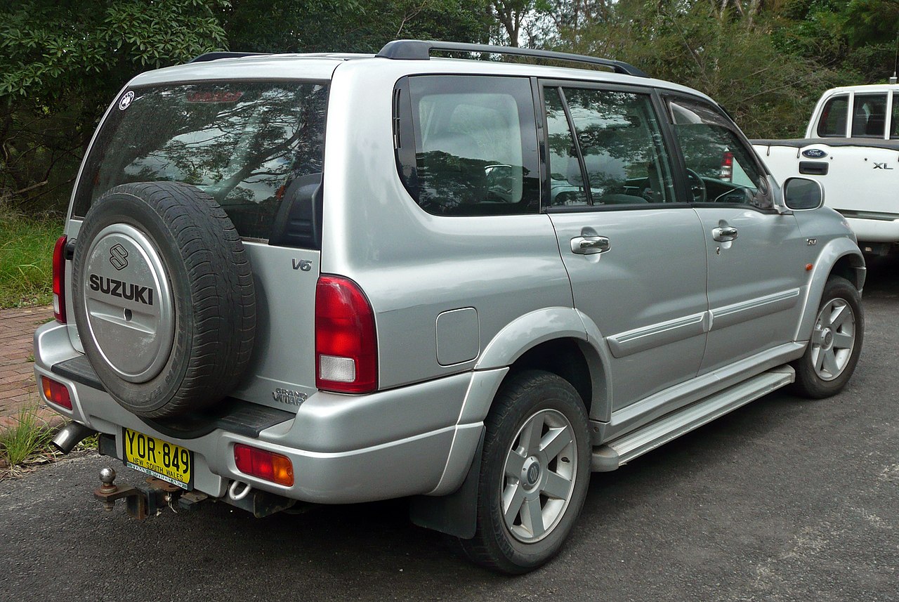 File:2001-2003 Suzuki Grand Vitara XL-7 (JA) wagon (2010-02-24) 02.jpg -  Wikimedia Commons