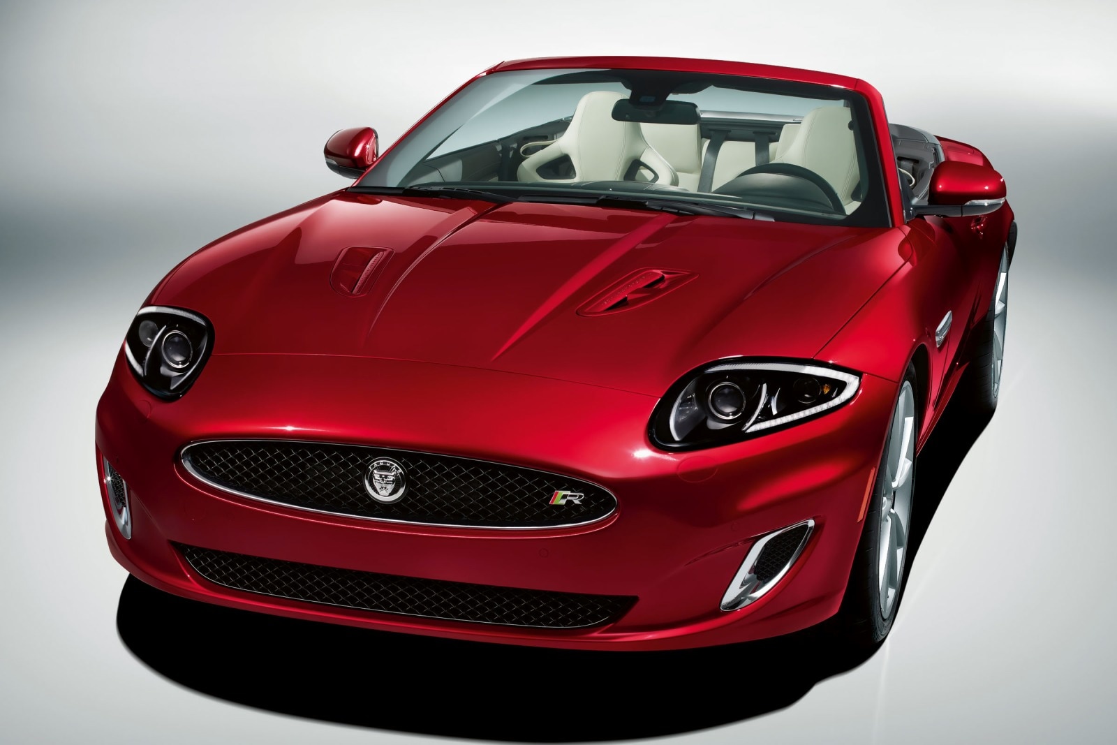 Used 2014 Jaguar XK XKR Review | Edmunds