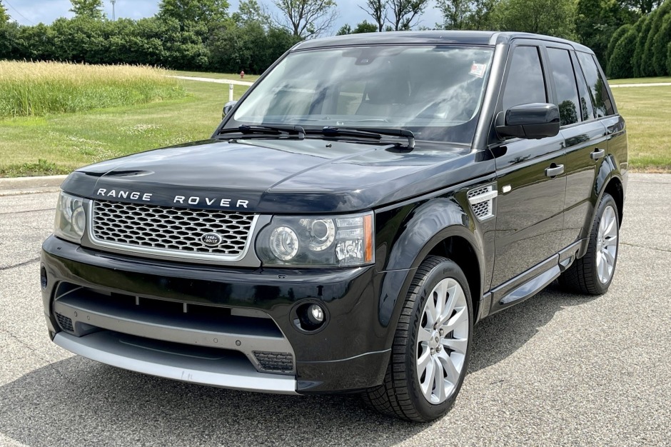 No Reserve: 2010 Land Rover Range Rover Sport Supercharged Autobiography  for sale on BaT Auctions - sold for $25,050 on July 20, 2022 (Lot #79,178)  | Bring a Trailer