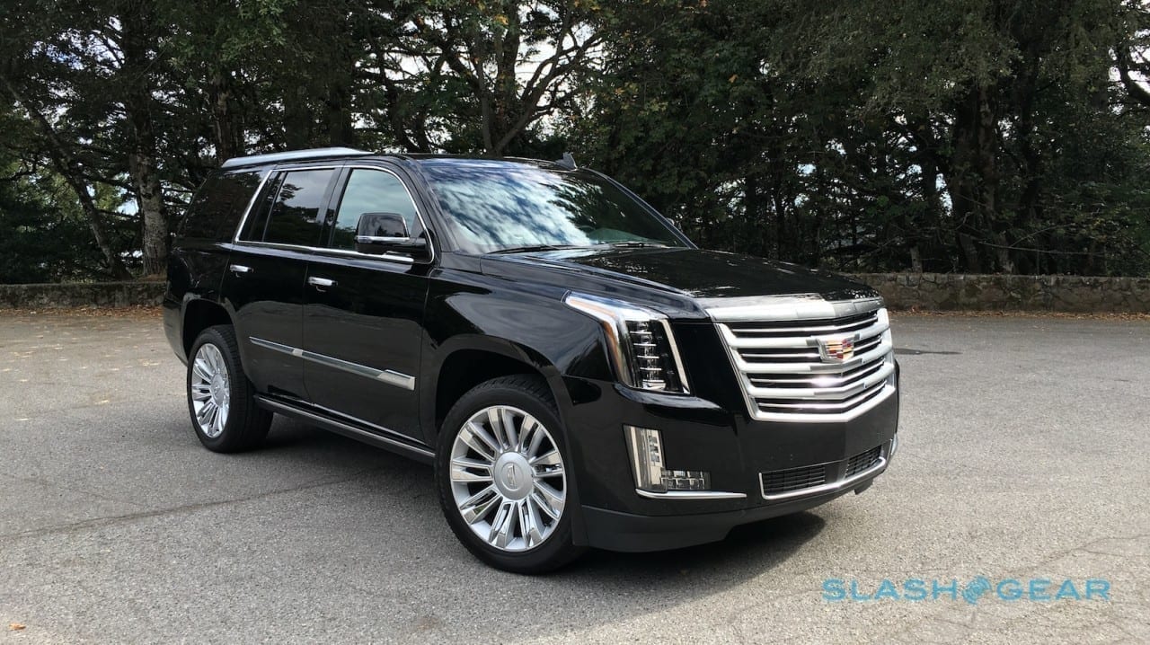 The Driver's Seat: The 2016 Cadillac Escalade Platinum - The Tennessee  Tribune
