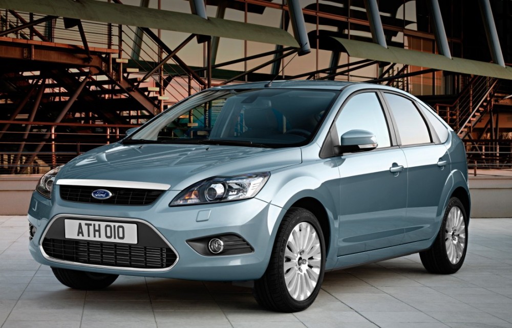 Ford Focus 2008 Hatchback (2008 - 2011) reviews, technical data, prices