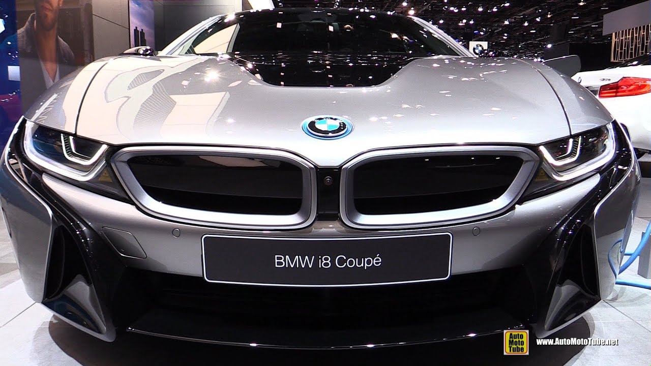 2019 BMW i8 Coupe - Exterior and Interior Walkaround - 2018 Detroit Auto  Show - YouTube