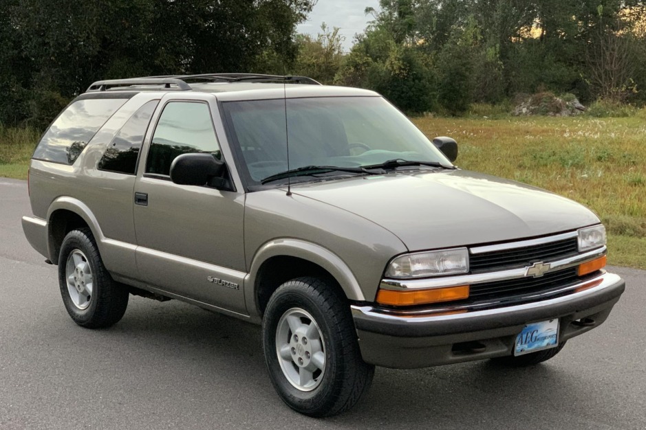No Reserve: 1999 Chevrolet Blazer 4x4 5-Speed for sale on BaT Auctions -  sold for $12,550 on January 30, 2022 (Lot #64,596) | Bring a Trailer