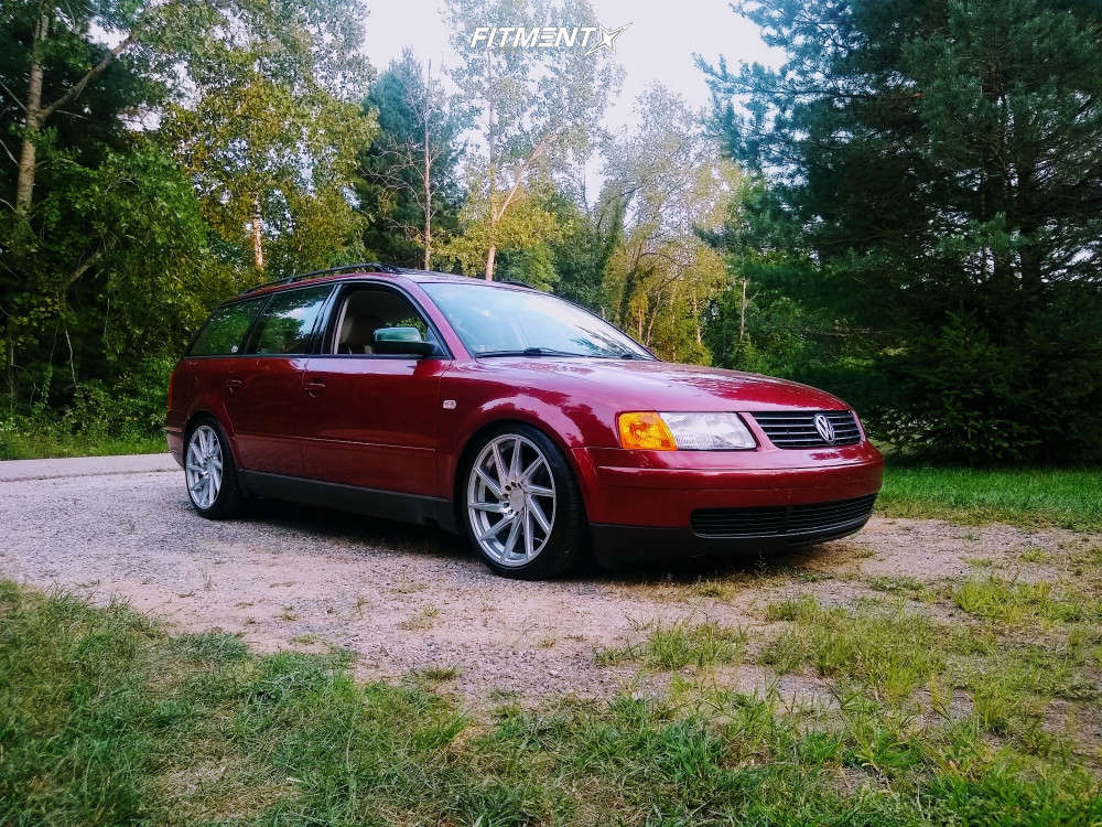 2001 Volkswagen Passat GLX with 18x8.5 F1R F29 and Nankang 225x40 on  Coilovers | 1251325 | Fitment Industries