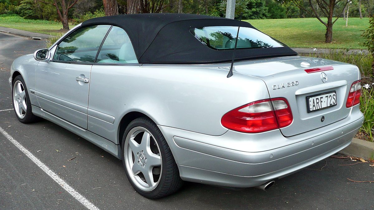 File:1999-2003 Mercedes-Benz CLK 320 (A 208) Elegance convertible  (2009-10-29) 02.jpg - Wikimedia Commons