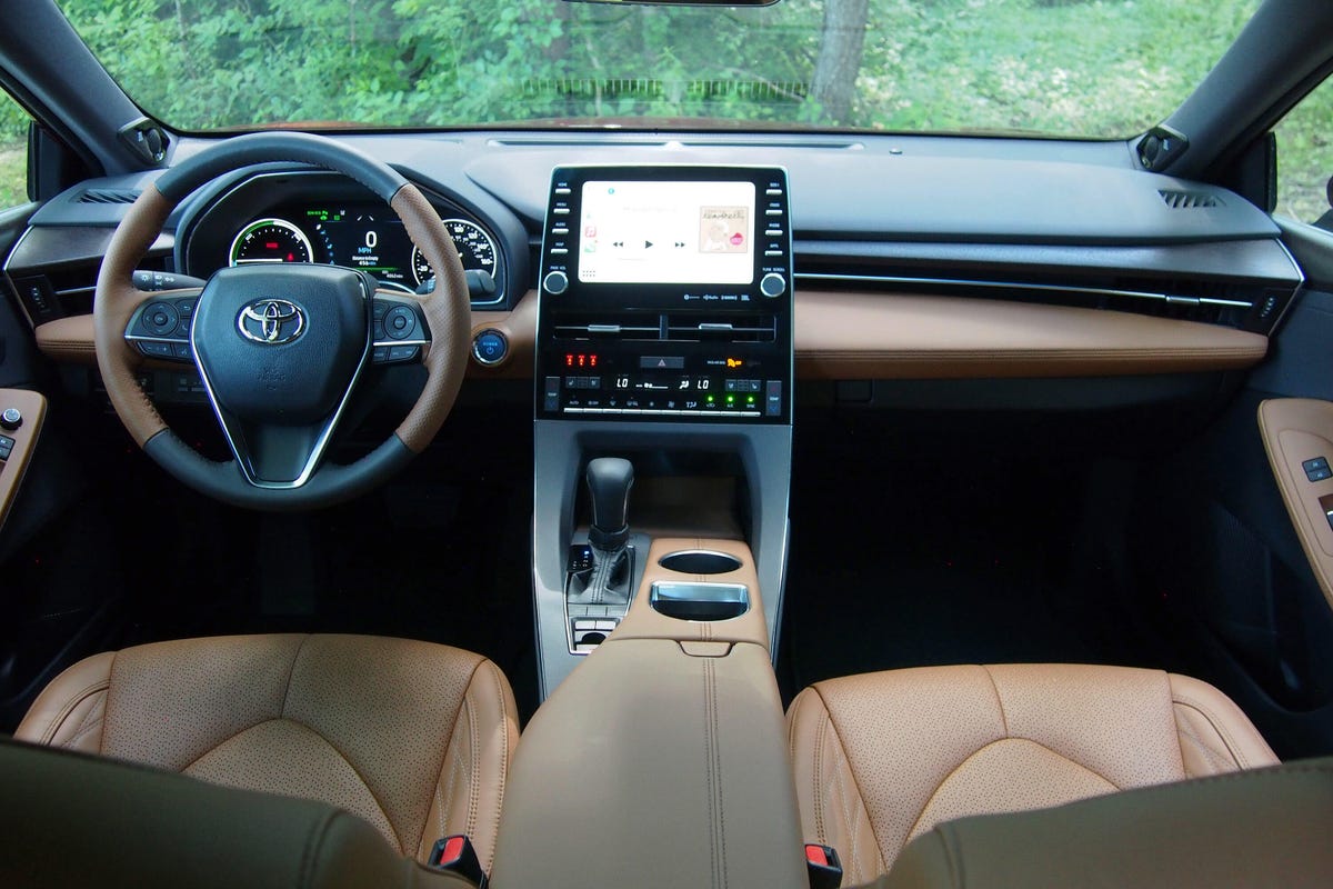 2021 Toyota Avalon Hybrid review: Soft-serve sedan - CNET