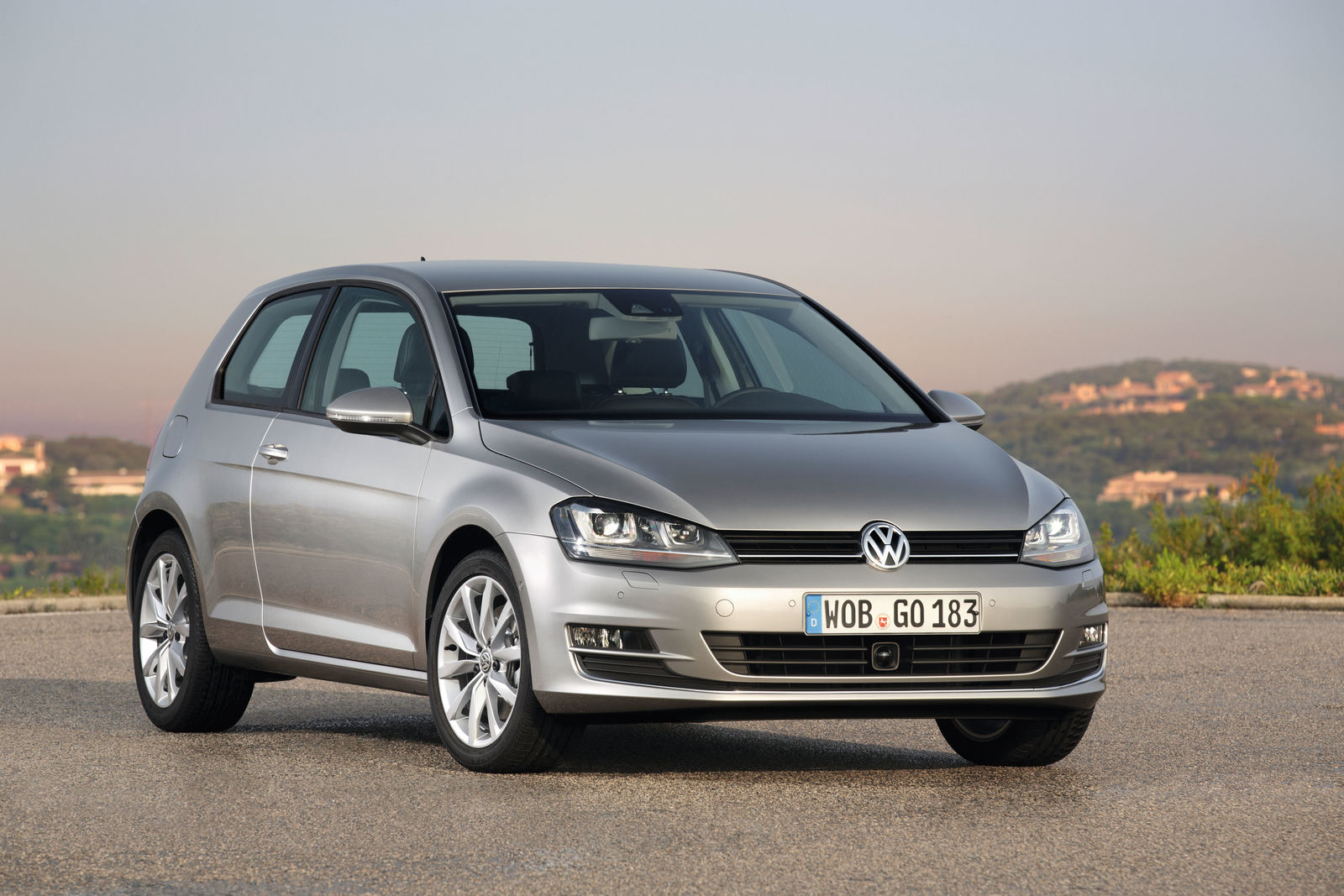 Innovation pure: Golf VII – since 2012 | Volkswagen Newsroom