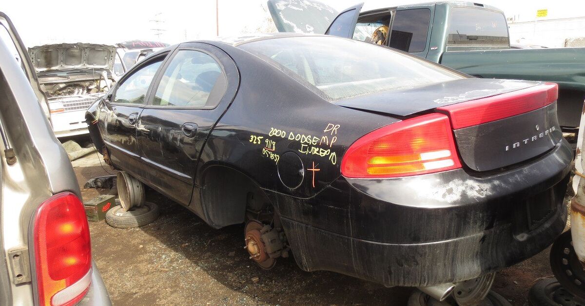 Junkyard Find: 2000 Dodge Intrepid R/T | The Truth About Cars