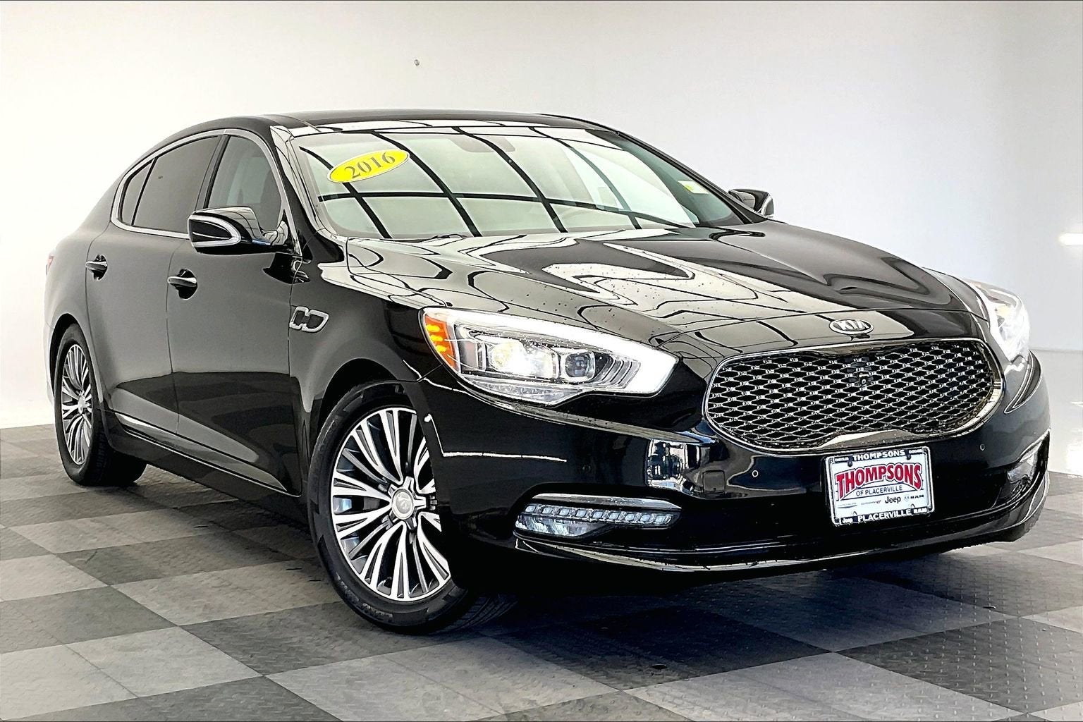 Used 2016 Kia K900 For Sale Placerville CA | Near Cameron Park | UF33184