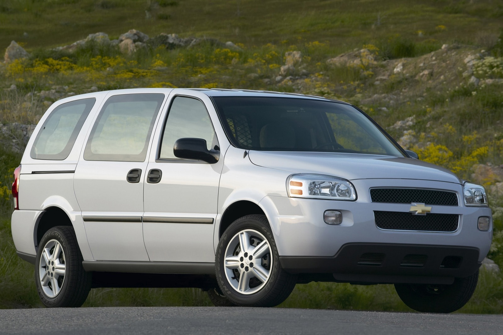 2007 Chevy Uplander Review & Ratings | Edmunds