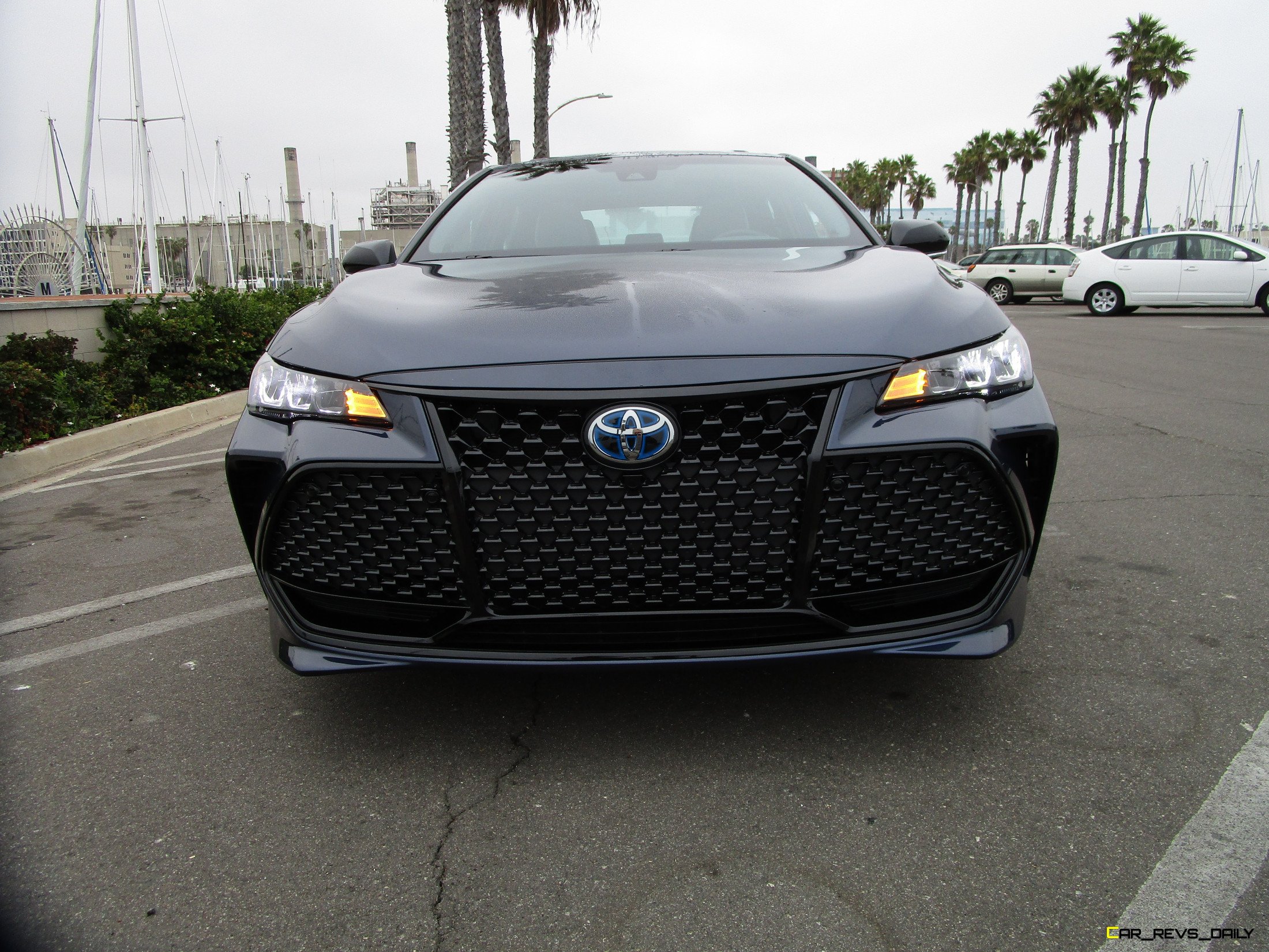2020 Toyota Avalon XSE Hybrid by Ben Lewis » ROAD TEST REVIEWS »  Car-Revs-Daily.com
