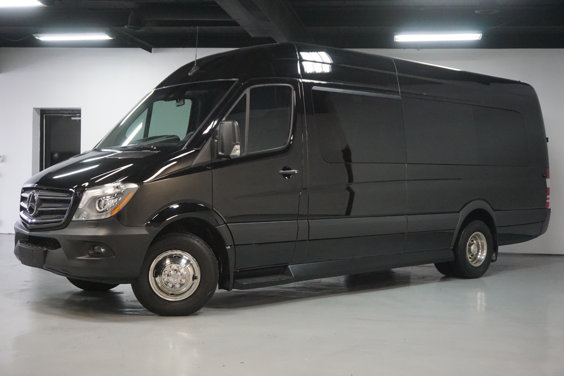 Used 2017 Obsidian Black Metallic Mercedes-Benz Sprinter LCW Automotive  Limousine 3500 XD Sprinter FULL LIMO CONVERSION PACKAGE For Sale (Sold) |  Prime Motorz Stock #2617