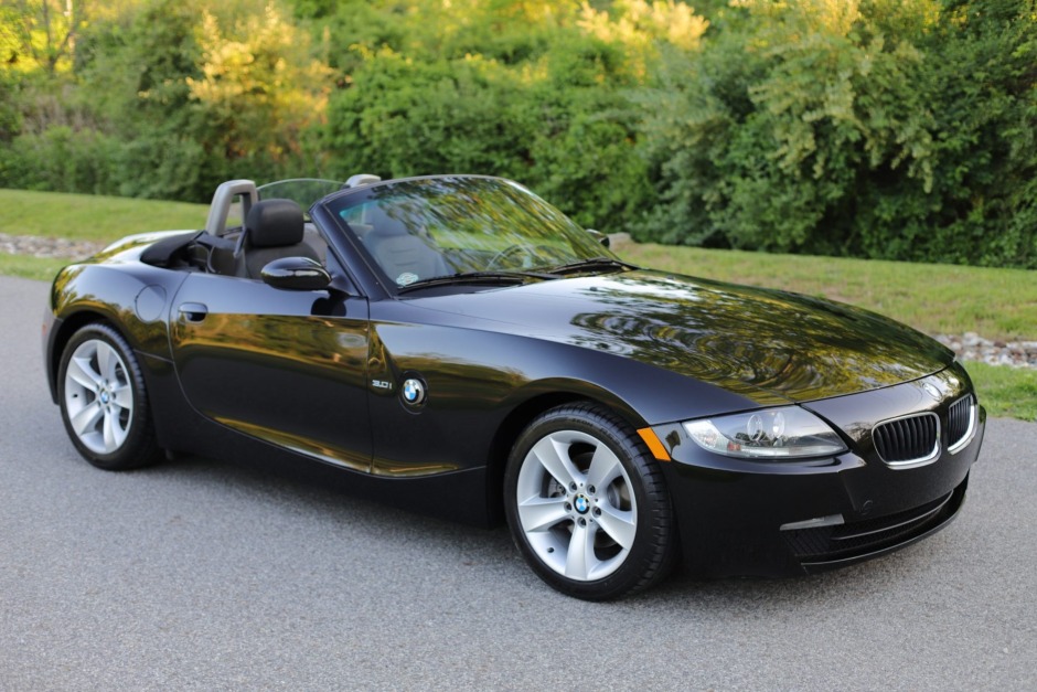 2006 BMW Z4 3.0i Roadster 6-Speed for sale on BaT Auctions - sold for  $13,751 on June 10, 2021 (Lot #49,415) | Bring a Trailer