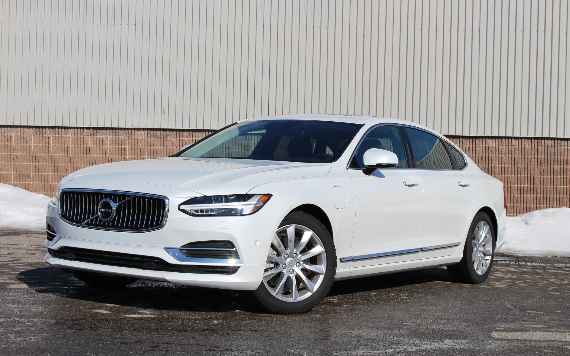 2018 Volvo S90 T8 eAWD: Excellence by Design - The Car Guide