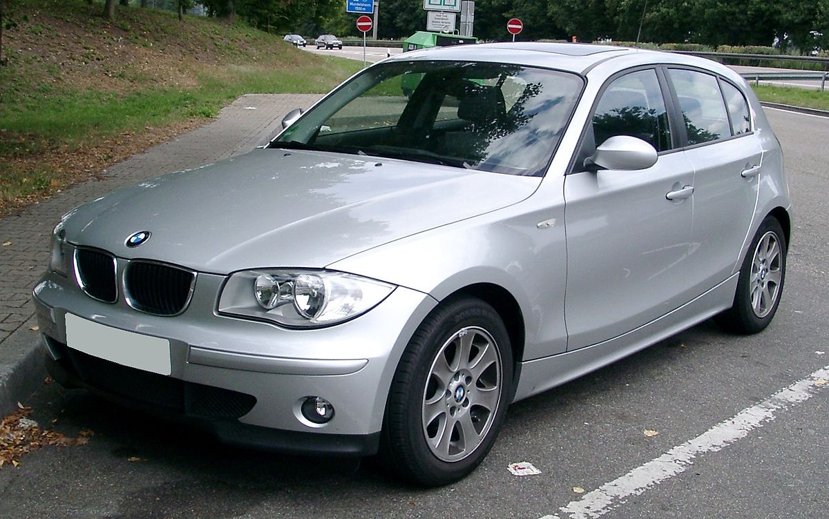 BMW 1 Series (E87) - Wikipedia