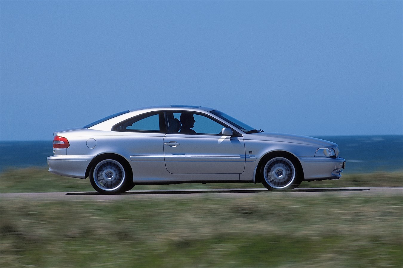 Volvo C70 turns 20 – a niche car made by passion - Volvo Car USA Newsroom