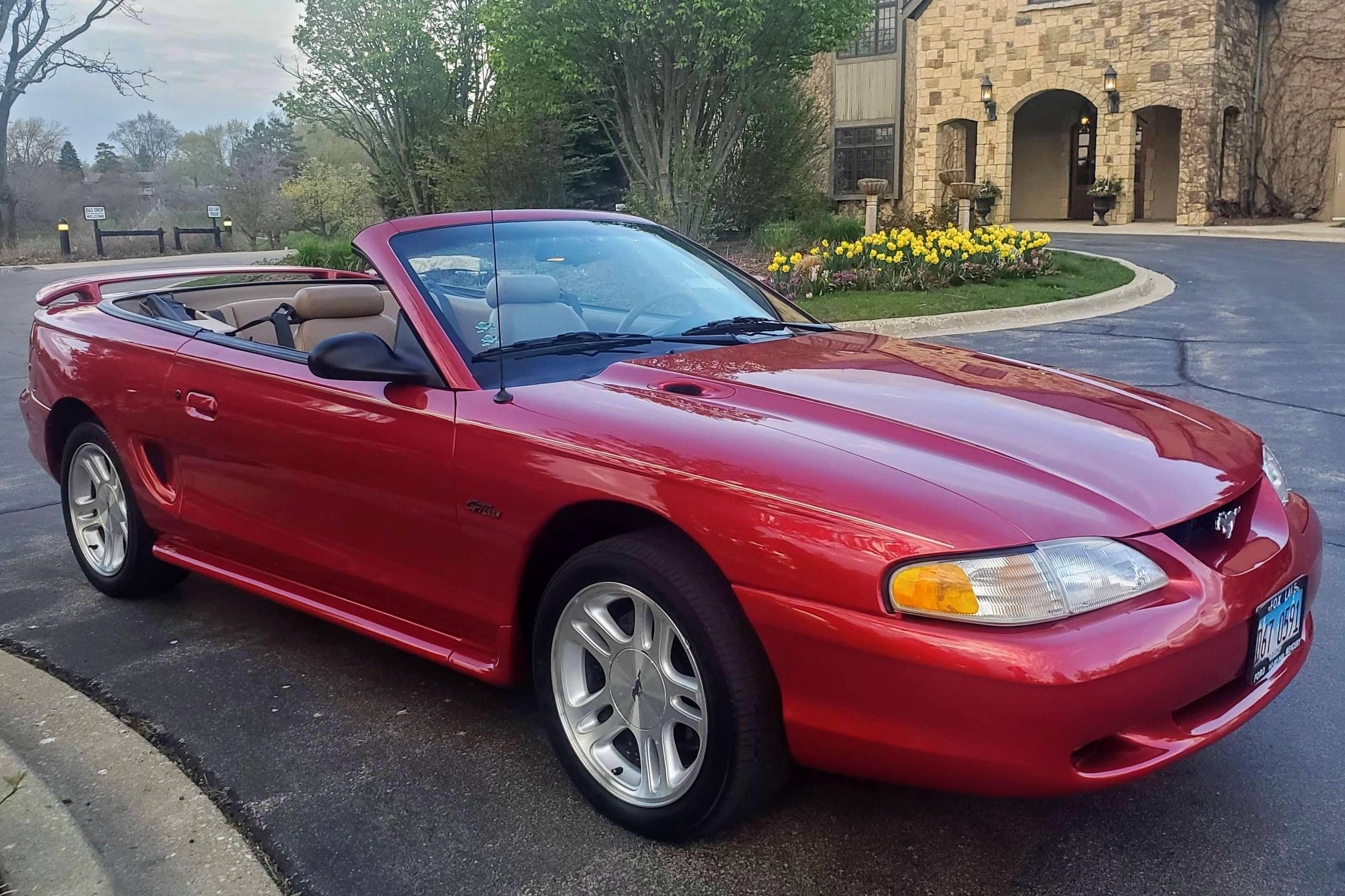1998 Ford Mustang GT Convertible auction - Cars & Bids