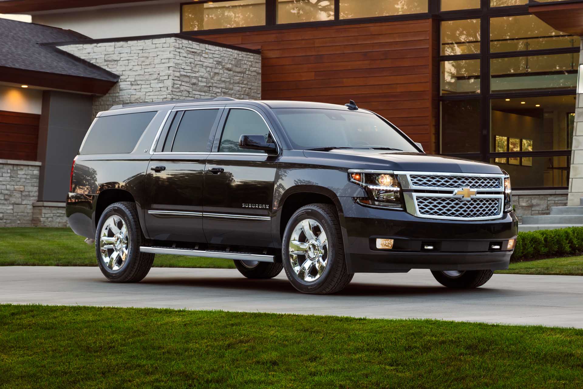 2020 Chevrolet Suburban (Chevy) Review, Ratings, Specs, Prices, and Photos  - The Car Connection