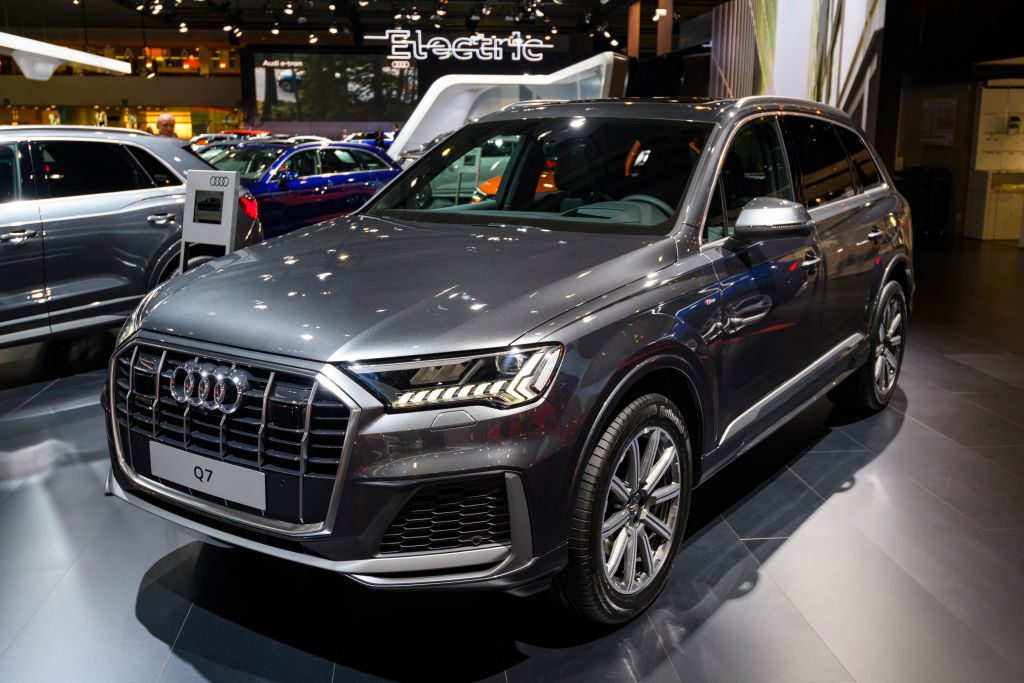 Why You Should Avoid the 2007 Audi Q7's "Really Awful" Engine Issue
