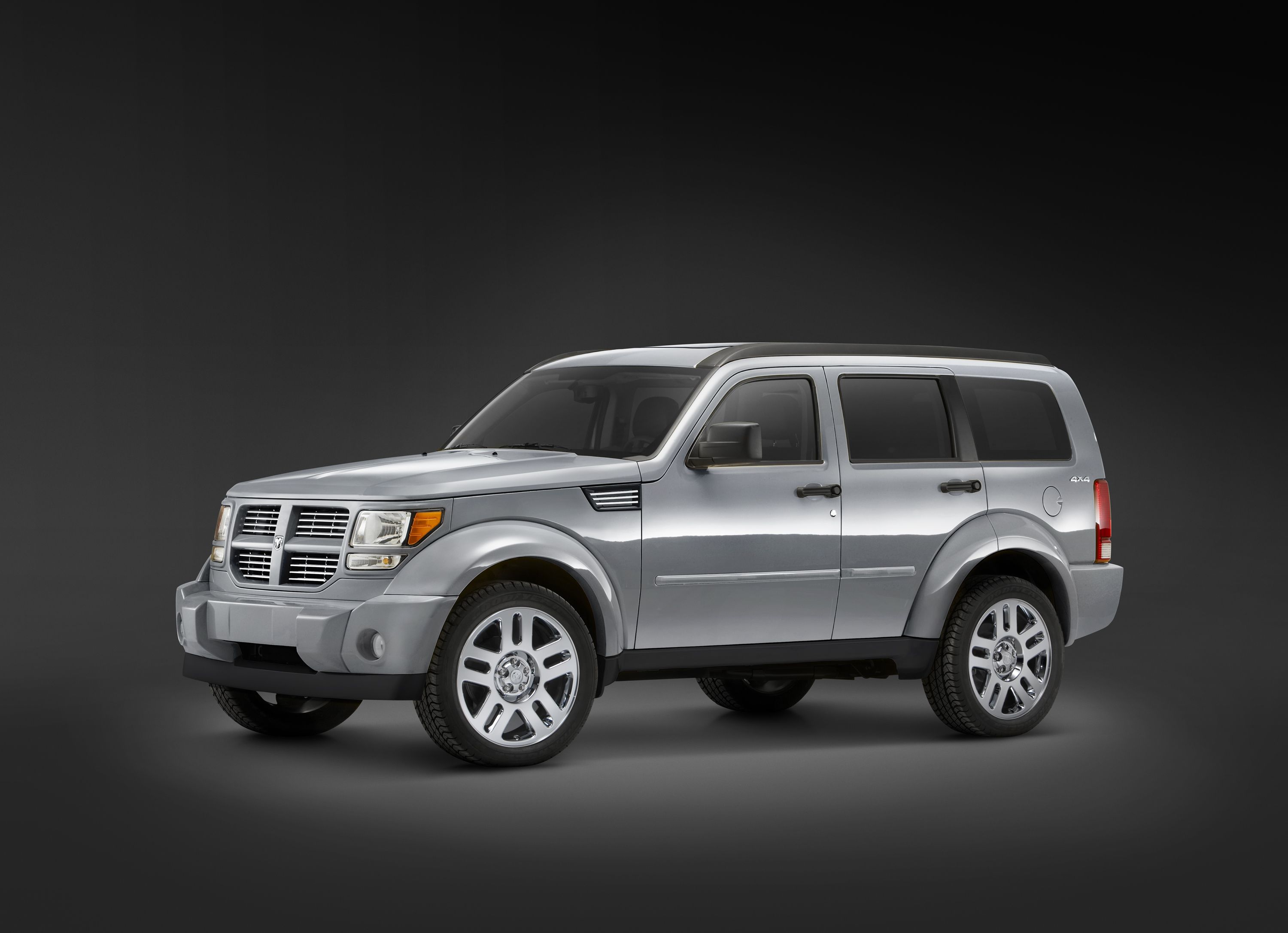 2009 Dodge Nitro R/T 4WD 4dr Features and Specs