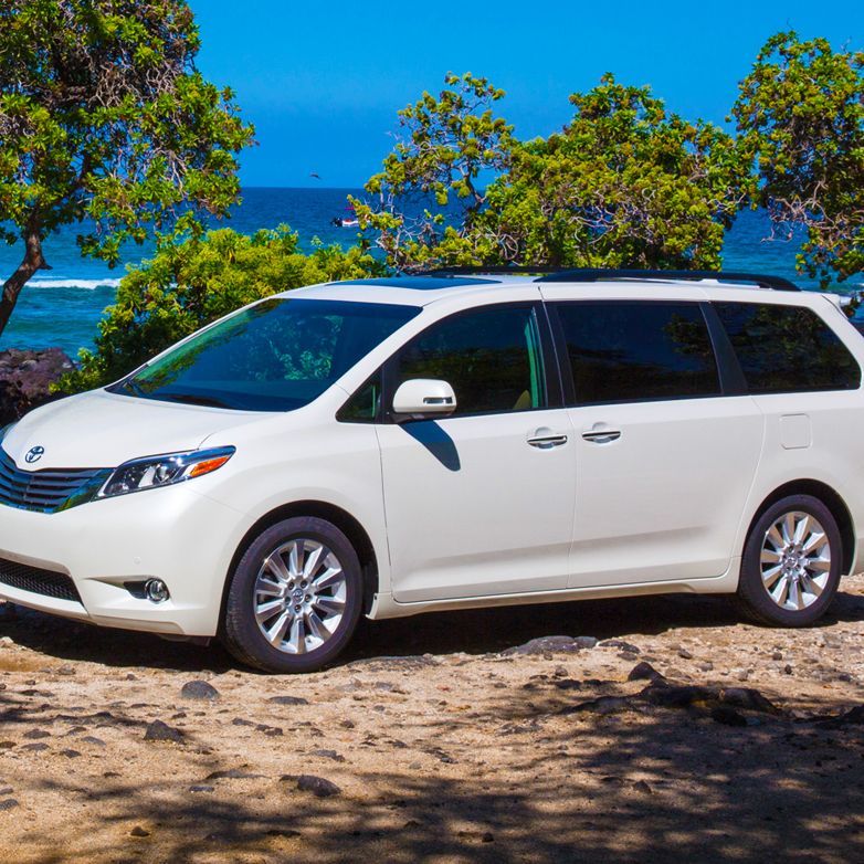 2015 Toyota Sienna First Drive &#8211; Review &#8211; Car and Driver