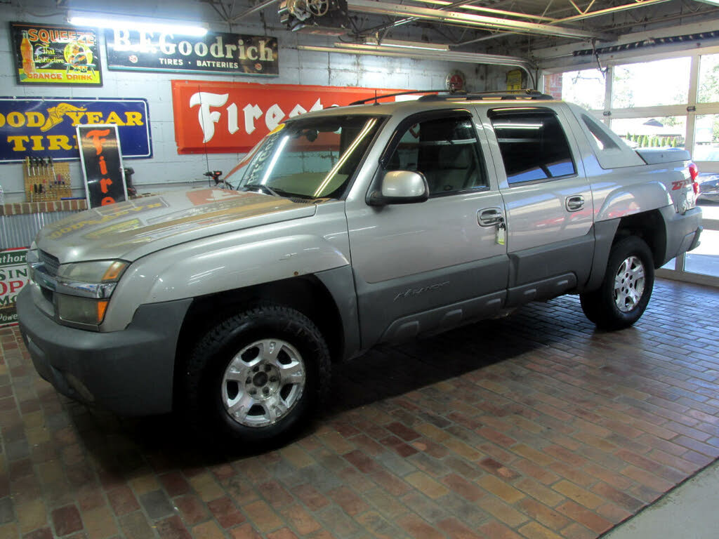 50 Best 2002 Chevrolet Avalanche for Sale, Savings from $2,299