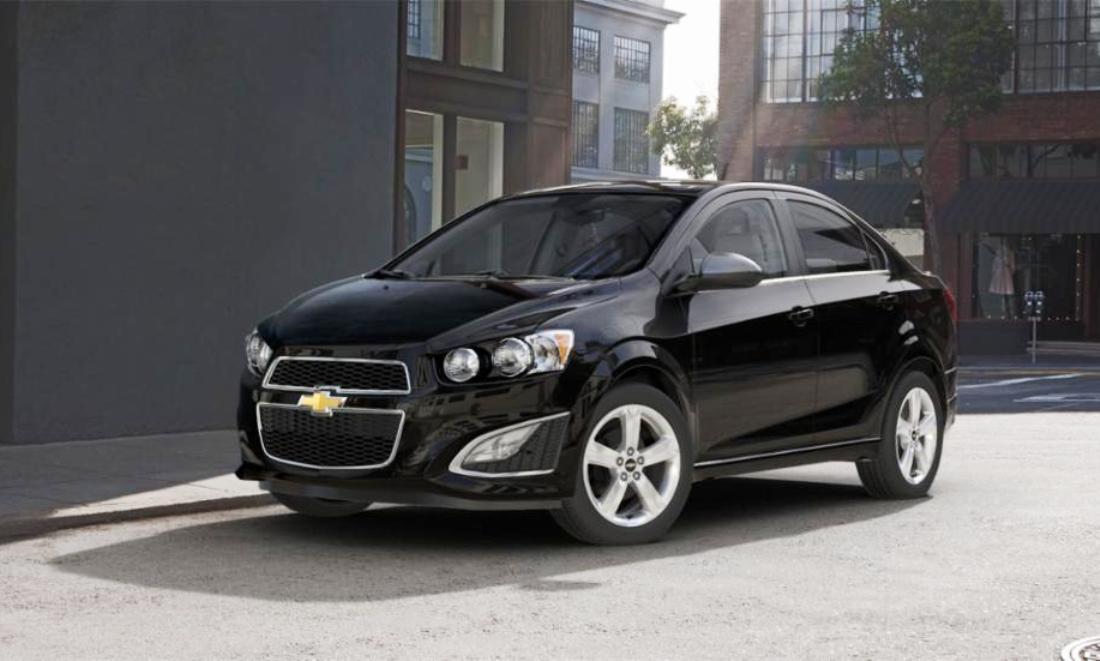 2015 Chevy Sonic RS Sedan COLORS and Buyers Guide Info 54
