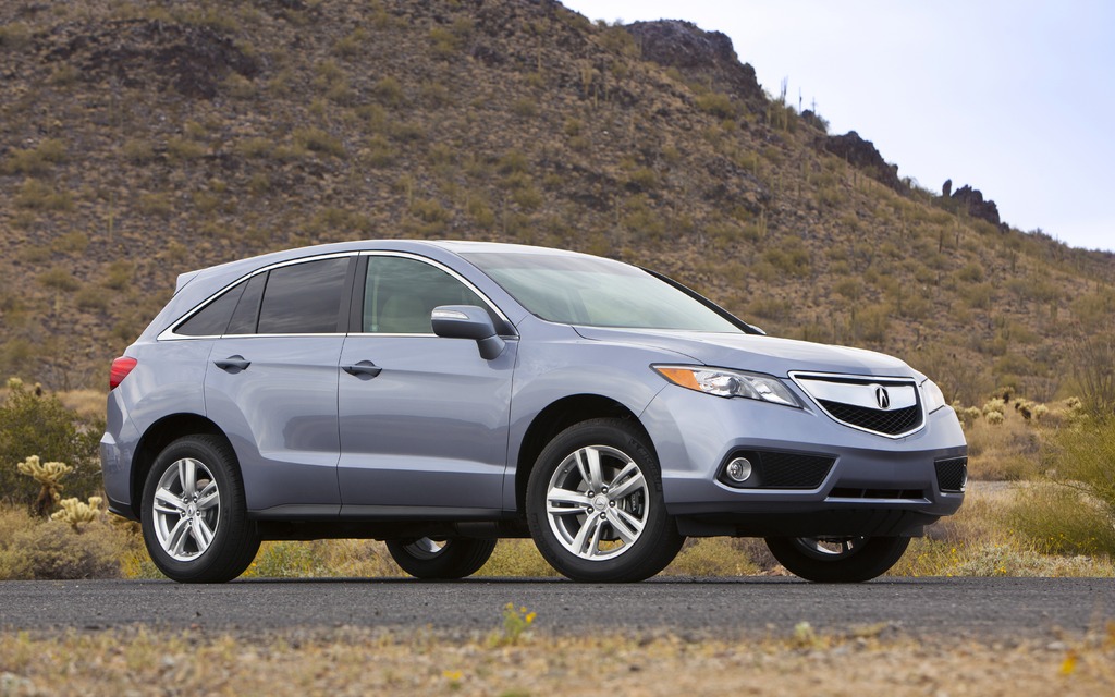 2013 Acura RDX: Tasteful Compromises - The Car Guide
