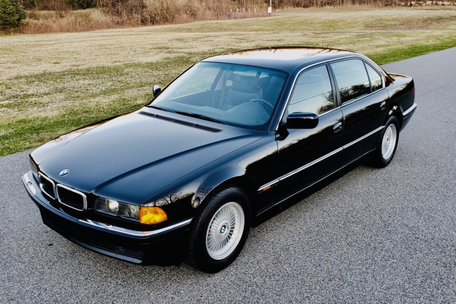 No Reserve: 43k-Mile 1998 BMW 740iL for sale on BaT Auctions - sold for  $12,750 on April 7, 2020 (Lot #29,877) | Bring a Trailer