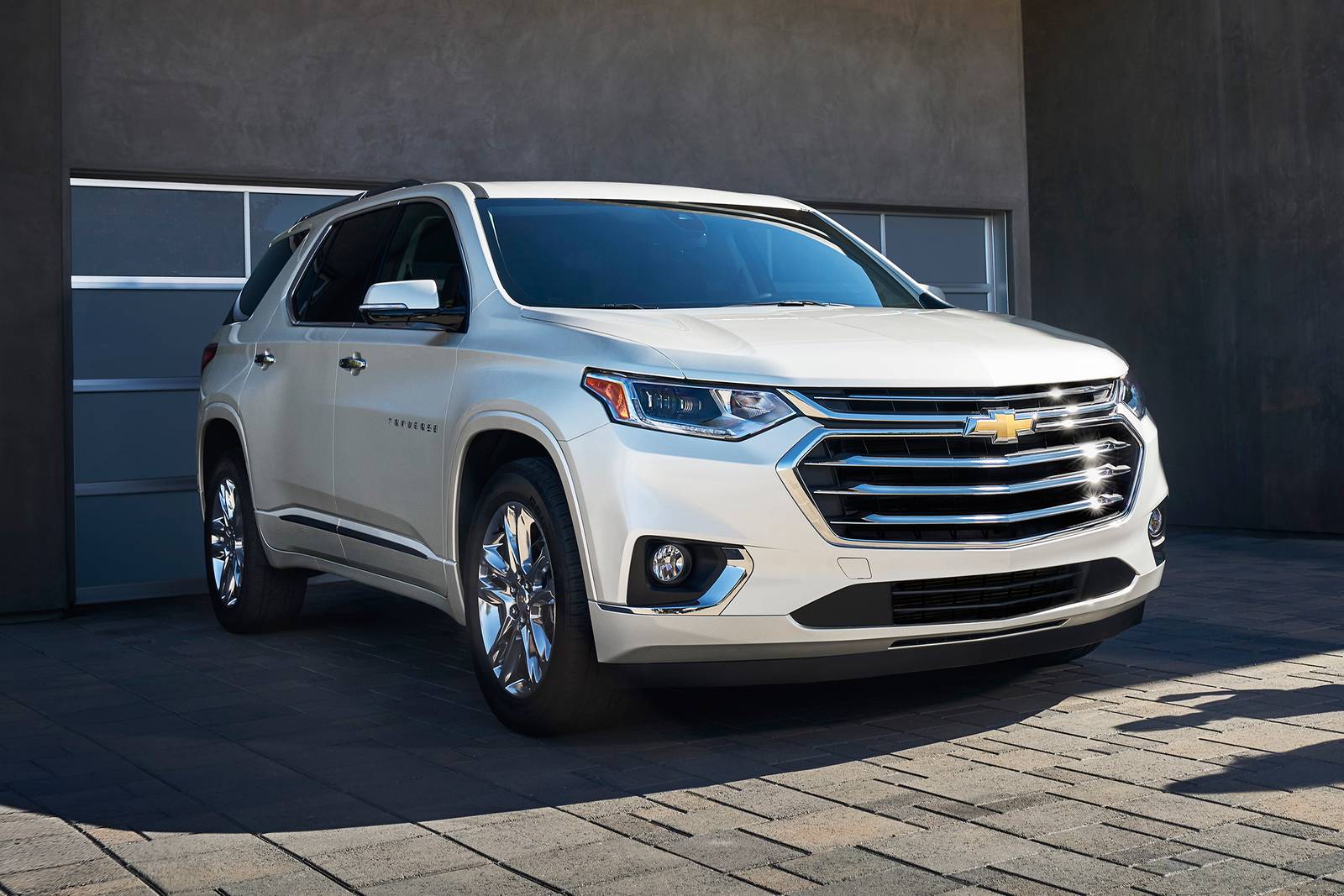 2019 Chevy Traverse Review & Ratings | Edmunds