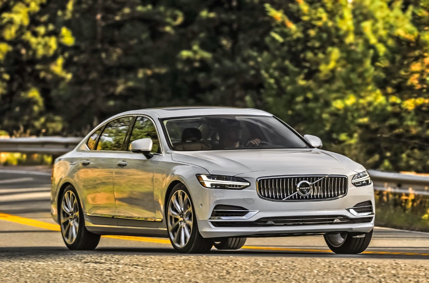 2018 Volvo S90 Sedan Specs, Review, and Pricing | CarSession