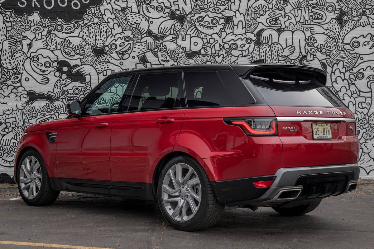 2020 Land Rover Range Rover Sport PHEV: 6 Things We Like and 3 We Don't |  Cars.com