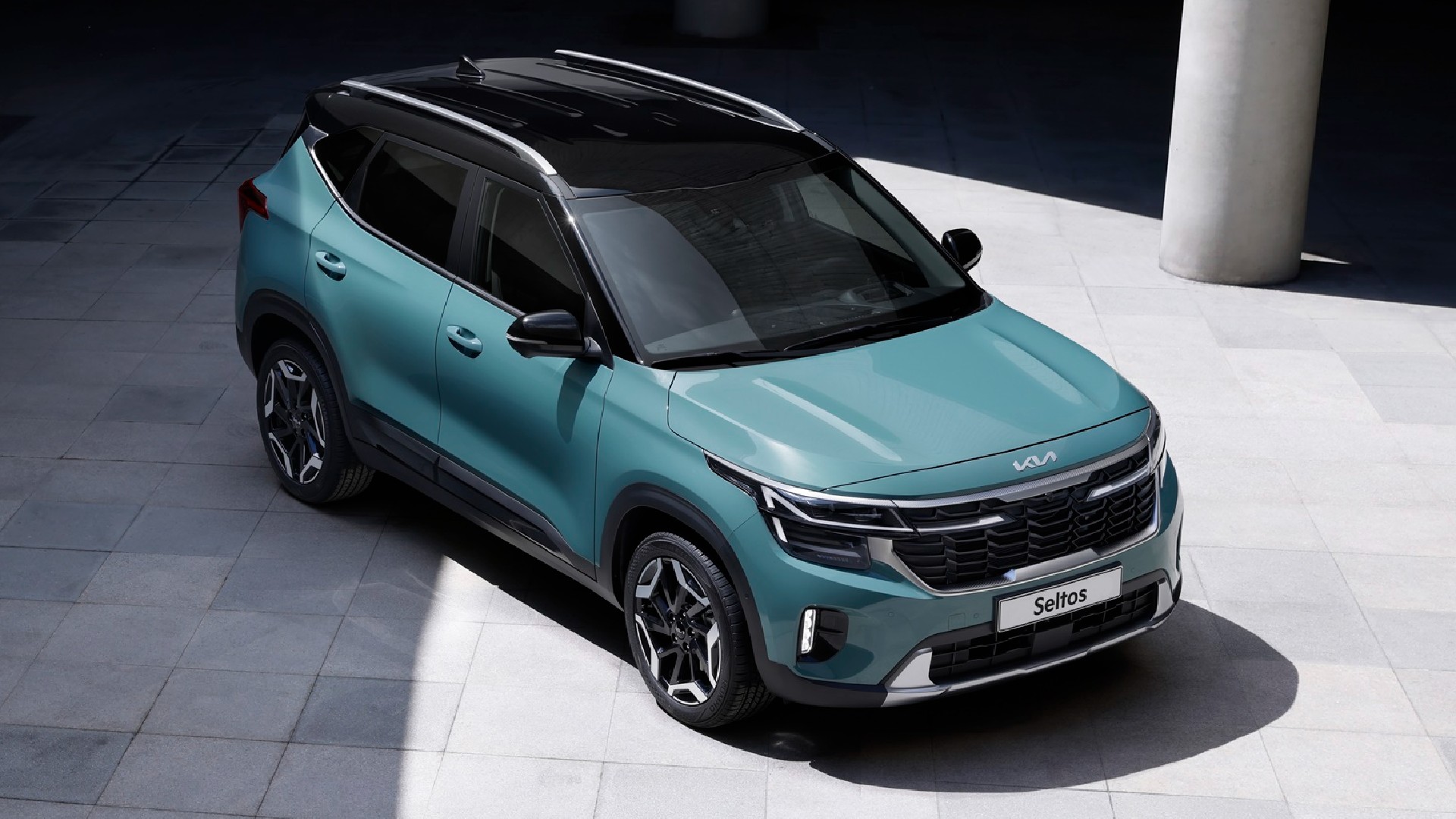 2023 Kia Seltos Facelift Revealed With Modern Styling Cues And A New  Digital Cockpit | Carscoops
