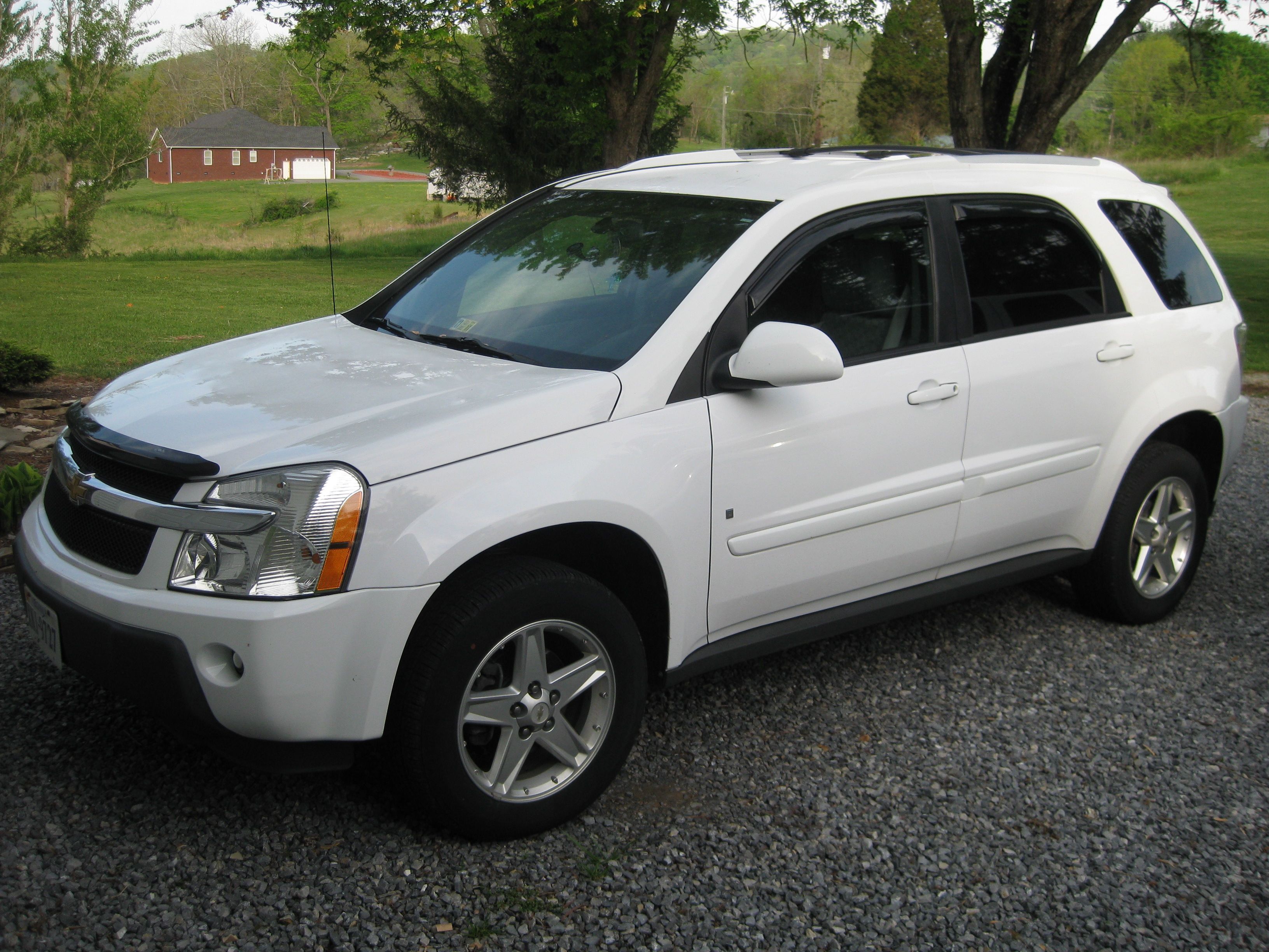 2006 Chevy Equinox 87K AWD Arctic White Needs nothing and has never had any  repairs. Keyless Entry Traction Control ABS (4-W… | Chevy equinox, Chevy,  Air bag