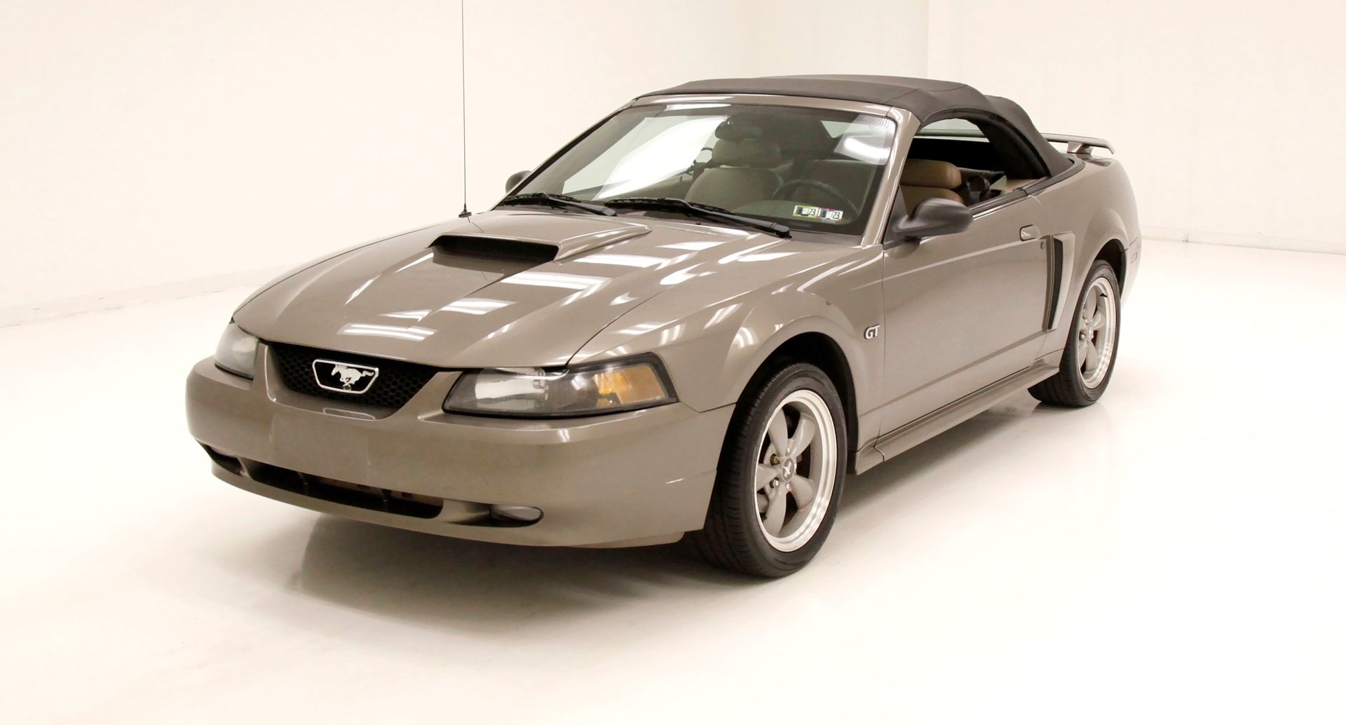 2002 Ford Mustang | Classic Auto Mall