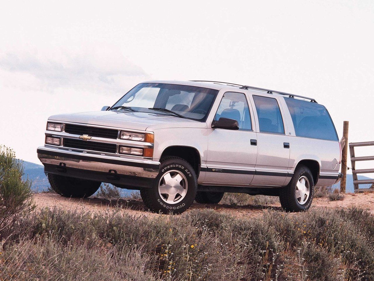 Classic CARmentary: 1999 Chevrolet Suburban 1500 4WD | Curbside Classic
