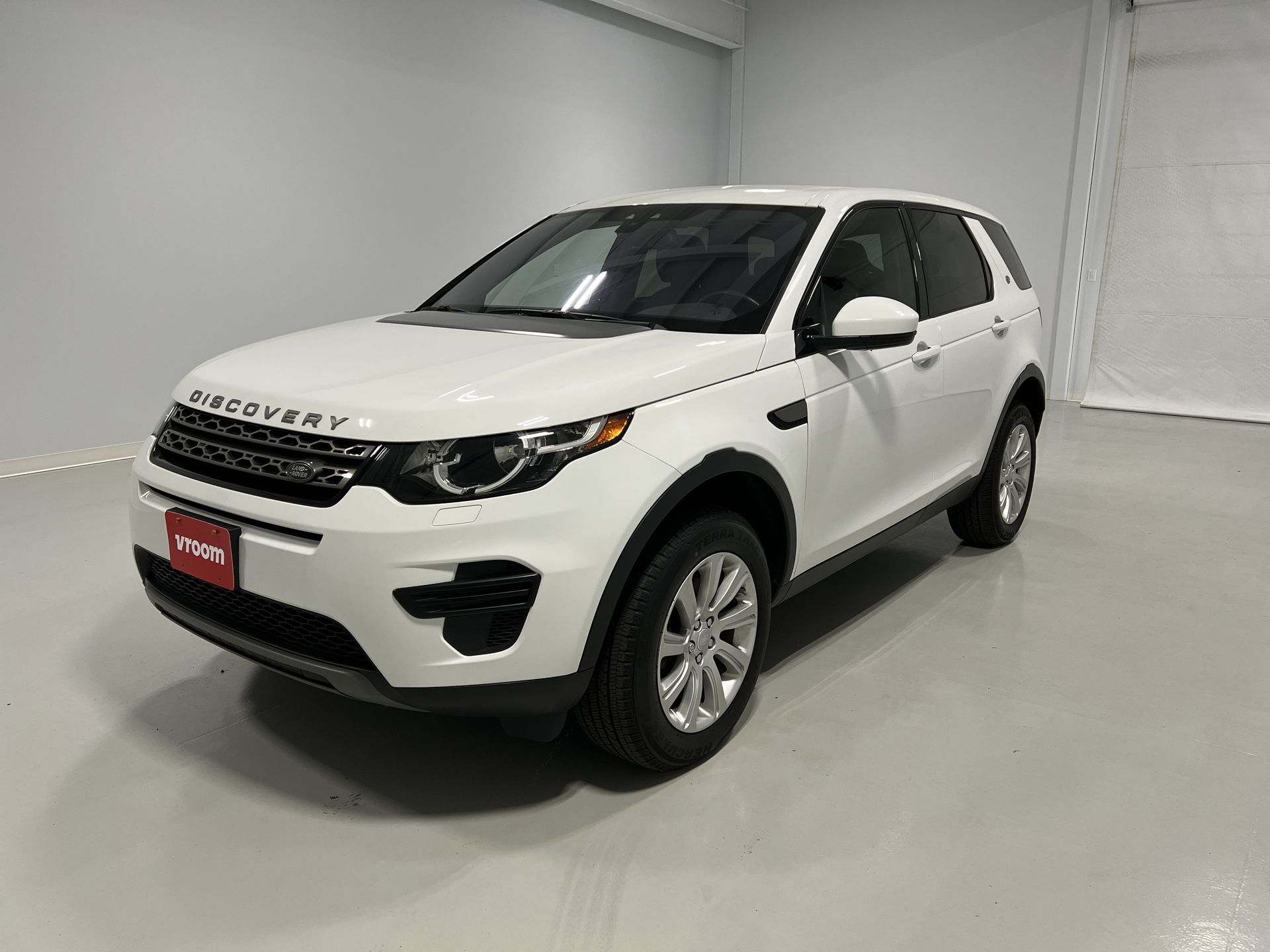 Used 2019 Land Rover Discovery Sport For Sale ($28,999) | Vroom