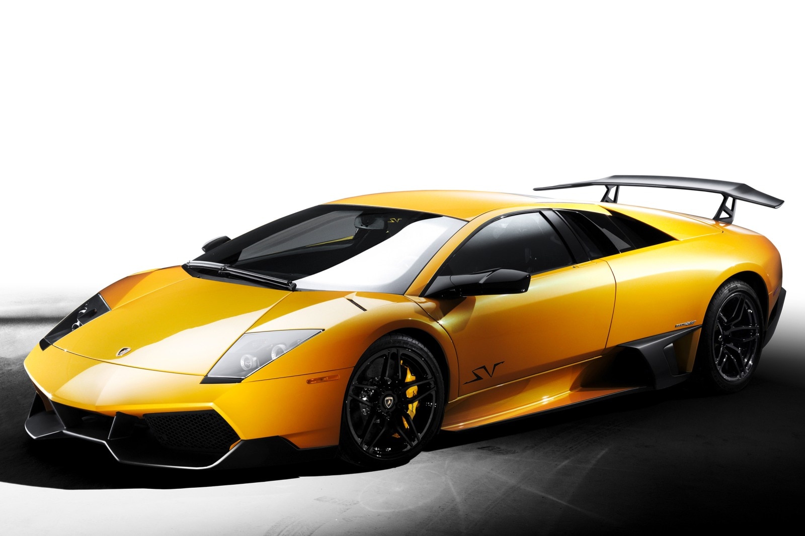 2010 Lamborghini Murcielago Review & Ratings | Edmunds