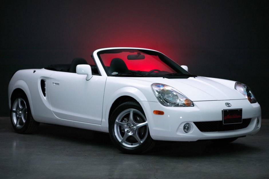 6,400-Mile 2003 Toyota MR2 Spyder for sale on BaT Auctions - sold for  $27,000 on May 9, 2022 (Lot #72,822) | Bring a Trailer