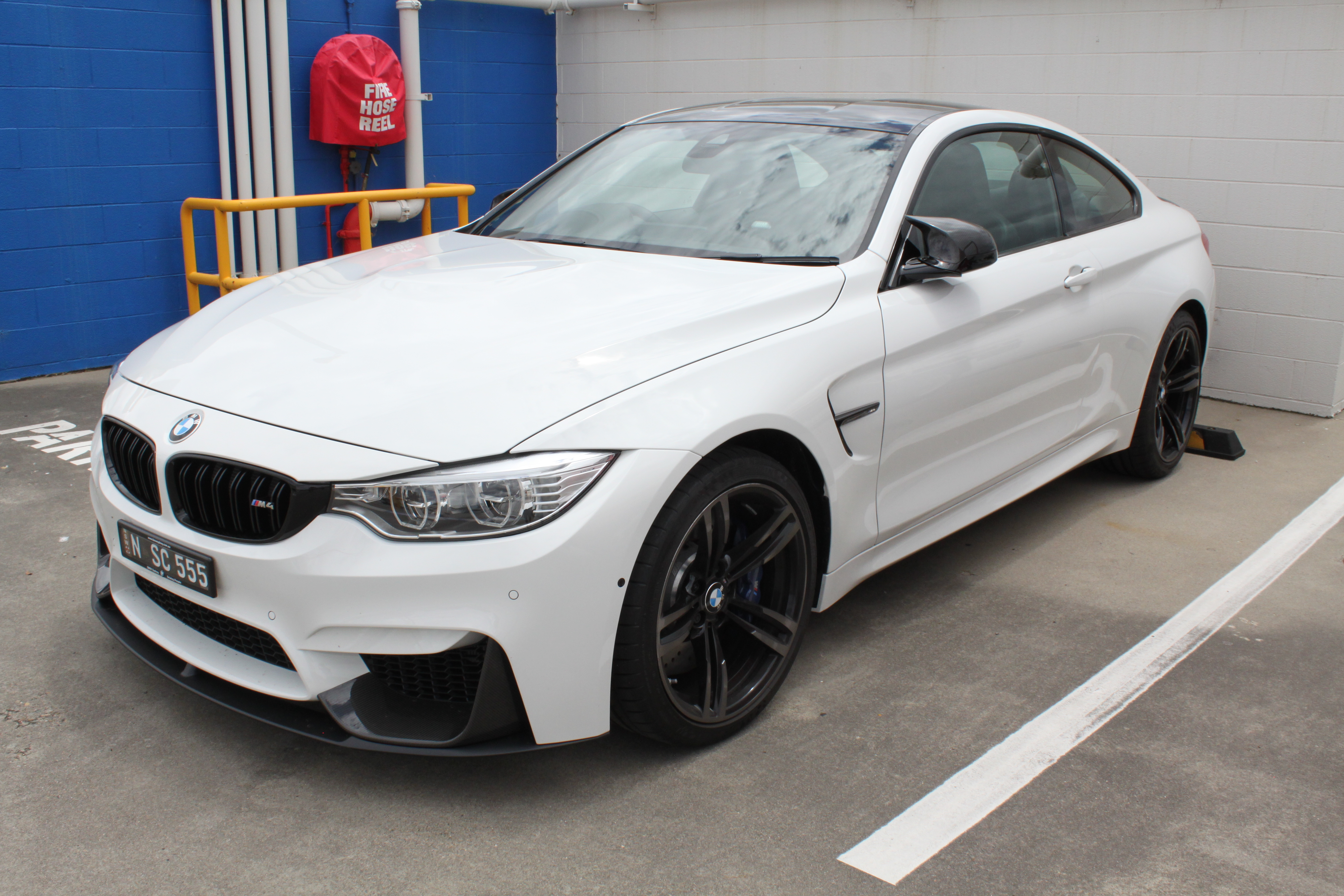 File:2015 BMW M4 (F82) coupe (24220553394).jpg - Wikimedia Commons
