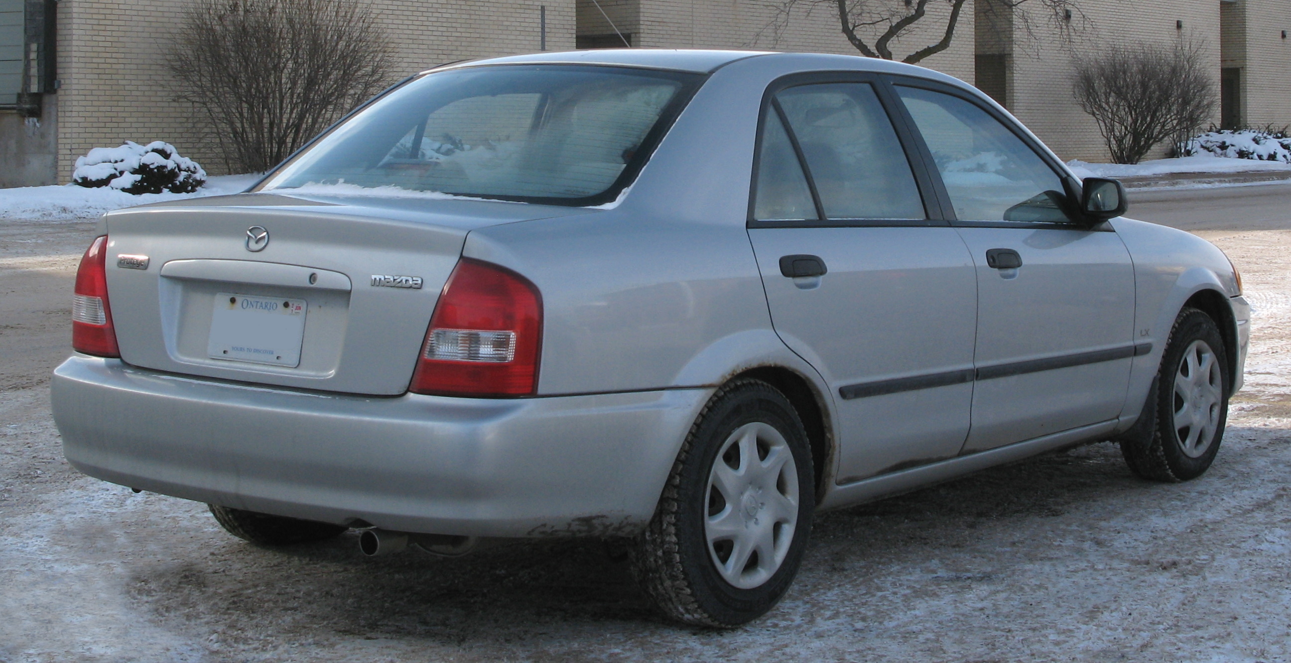 File:1999 Mazda Protege LX, Rear Right, 01-22-2021.jpg - Wikimedia Commons