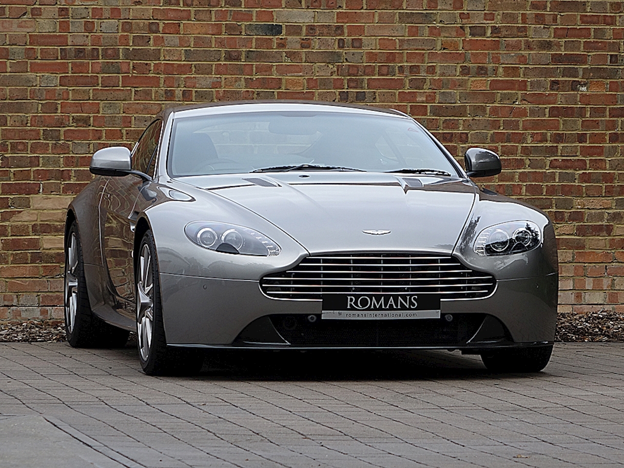 2011 Used Aston Martin Vantage S V8 | Tungsten Silver