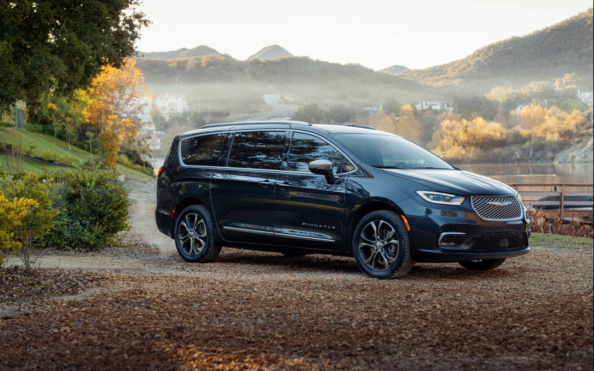 Five Things to Know About the 2021 Chrysler Pacifica - The Car Guide