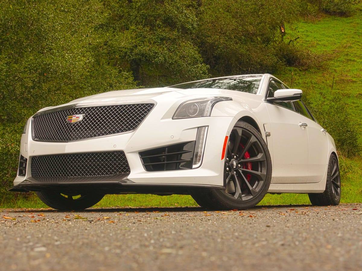 2017 Cadillac CTS-V kicks the Germans to the curb - CNET