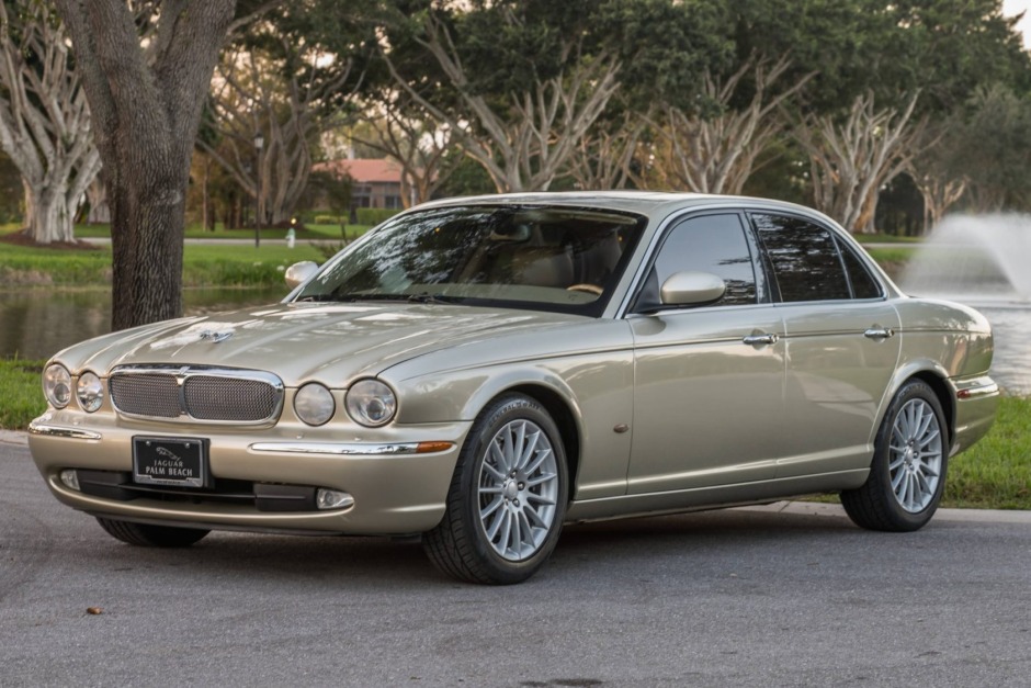 No Reserve: 44k-Mile 2006 Jaguar XJ8 for sale on BaT Auctions - sold for  $12,100 on March 8, 2023 (Lot #100,379) | Bring a Trailer