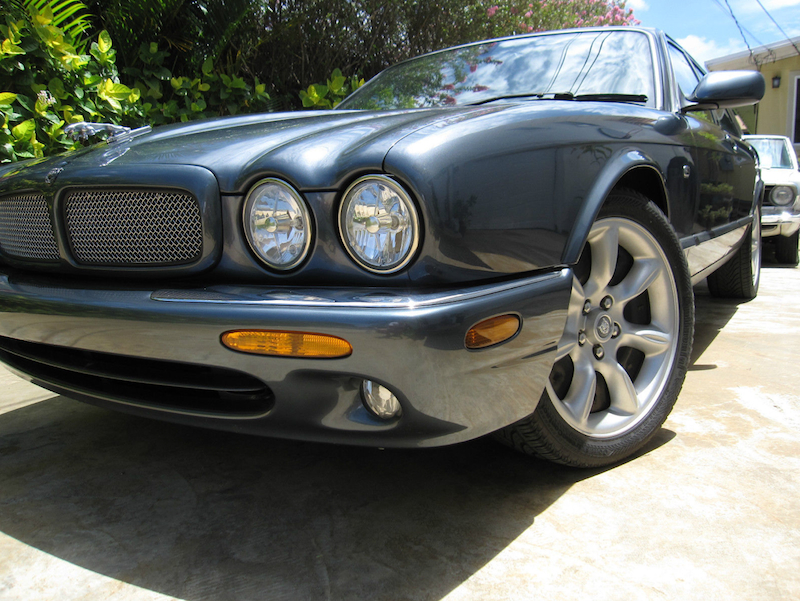 LOLCAT: 2001 Jaguar XJR – Totally That Stupid – Car Geekdom, and a little  bit of life.