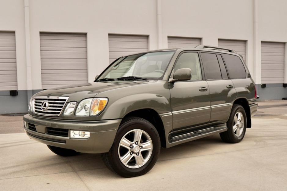 2006 Lexus LX470 for sale on BaT Auctions - sold for $53,025 on January 14,  2022 (Lot #63,470) | Bring a Trailer