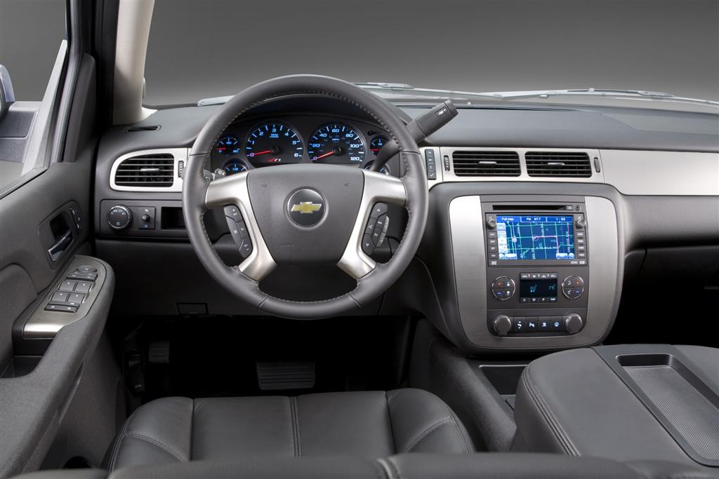 2008 Chevrolet Avalanche Image. Photo 7 of 16