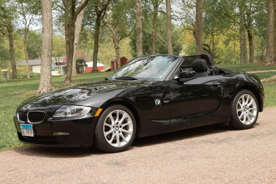 No Reserve: 39k-Mile 2006 BMW Z4 3.0i Roadster 6-Speed for sale on BaT  Auctions - sold for $18,315 on May 31, 2021 (Lot #48,818) | Bring a Trailer