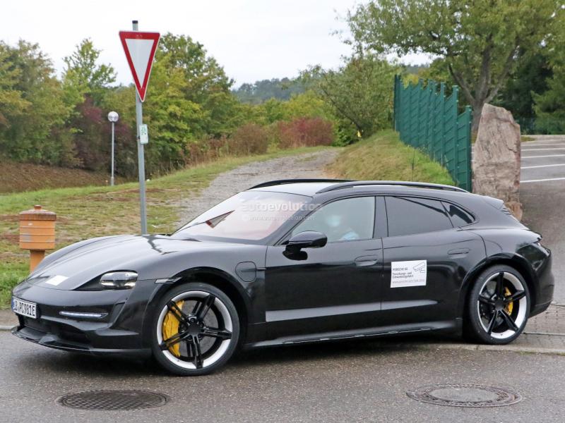2022 Porsche Taycan Cross Turismo Looks Ready for Production in New Spy  Photos - autoevolution